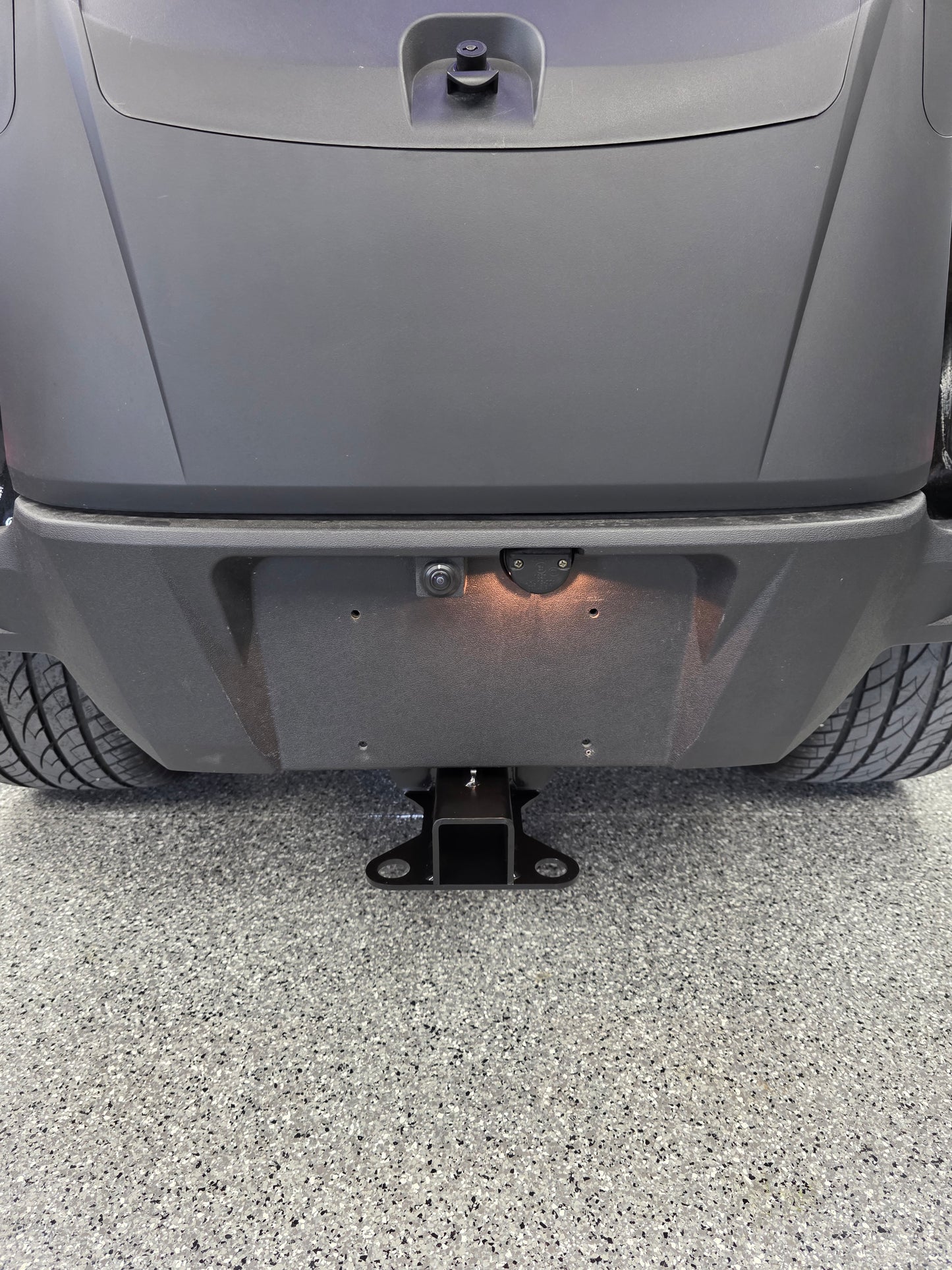 2025 Epic E40 FX Hitch