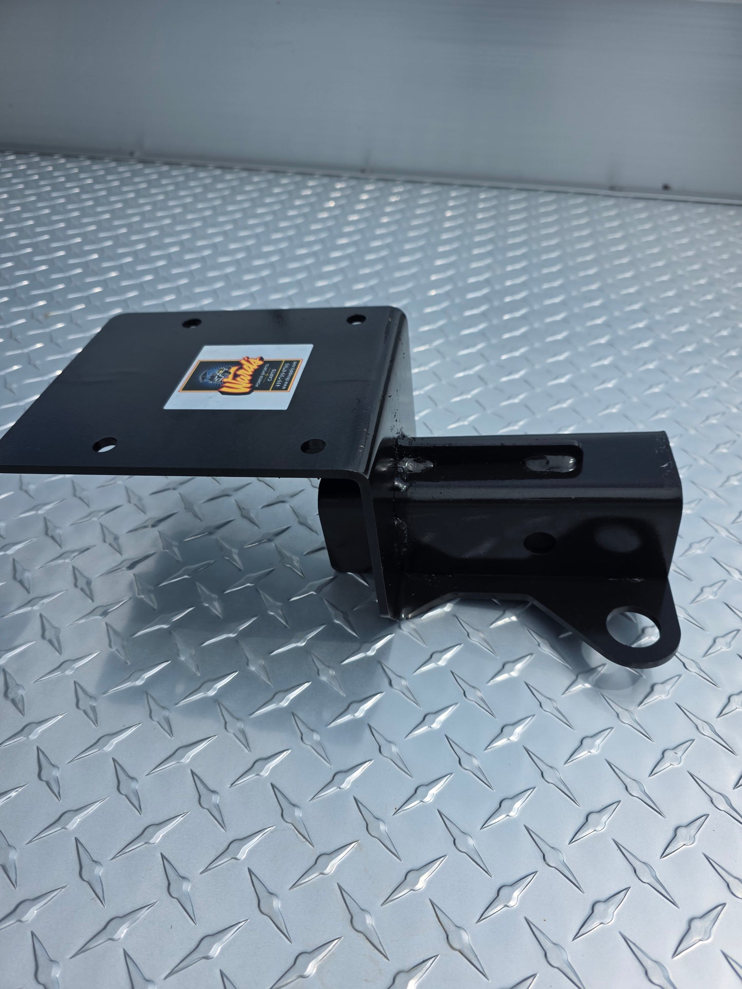 2025 Epic E40 FX Hitch